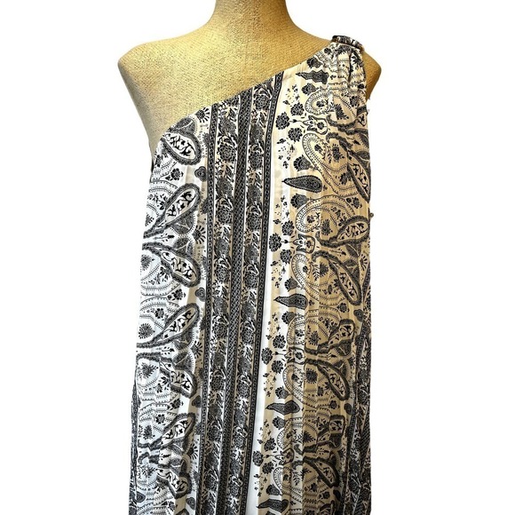 Lane Bryant Black‎ and White Pleated Paisley One Shoulder Maxi Dress SZ 22 - Picture 3 of 15